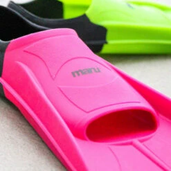 Maru - "New" Training Fins / Flippers - Neon Pink/Black -Funky Trunks Store maru new training fins flippers neon pink black 5